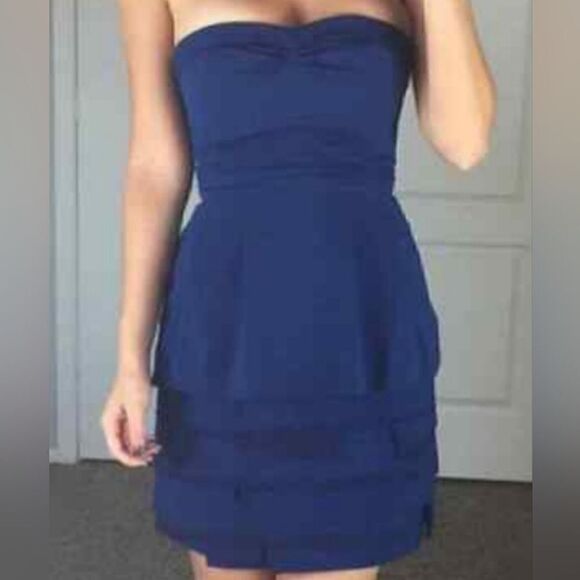 BCBGMAXAZRIA Annika Strapless Layered Cocktail Dress Blue 2 - Picture 1 of 6